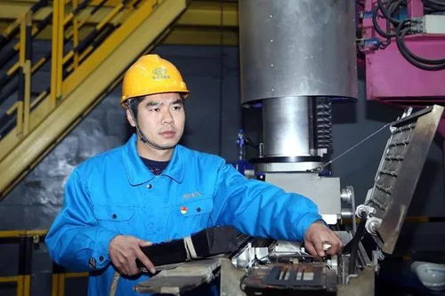 四優(yōu) 模范共產黨員丨于從敏 烤 驗精神, 焊 寫人生